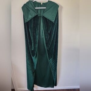Emerald Velvet Cape with Collar